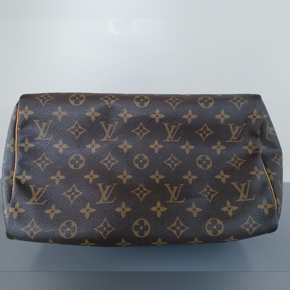 Louis Vuitton Classic Monogram Satchel - Picture 3 of 7